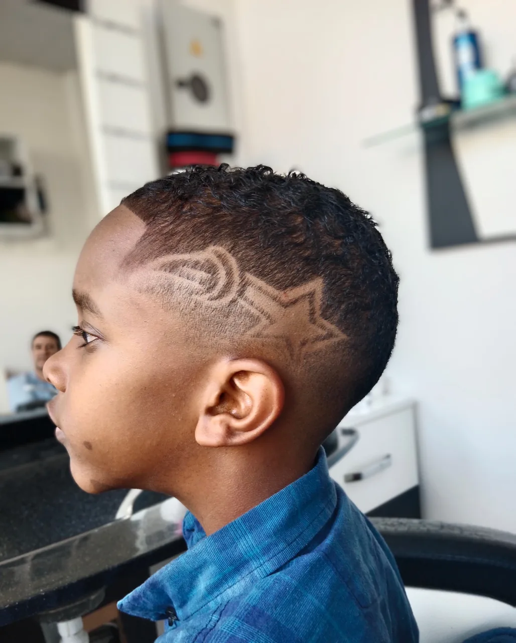 Afro Barber Izmir, Bold Design