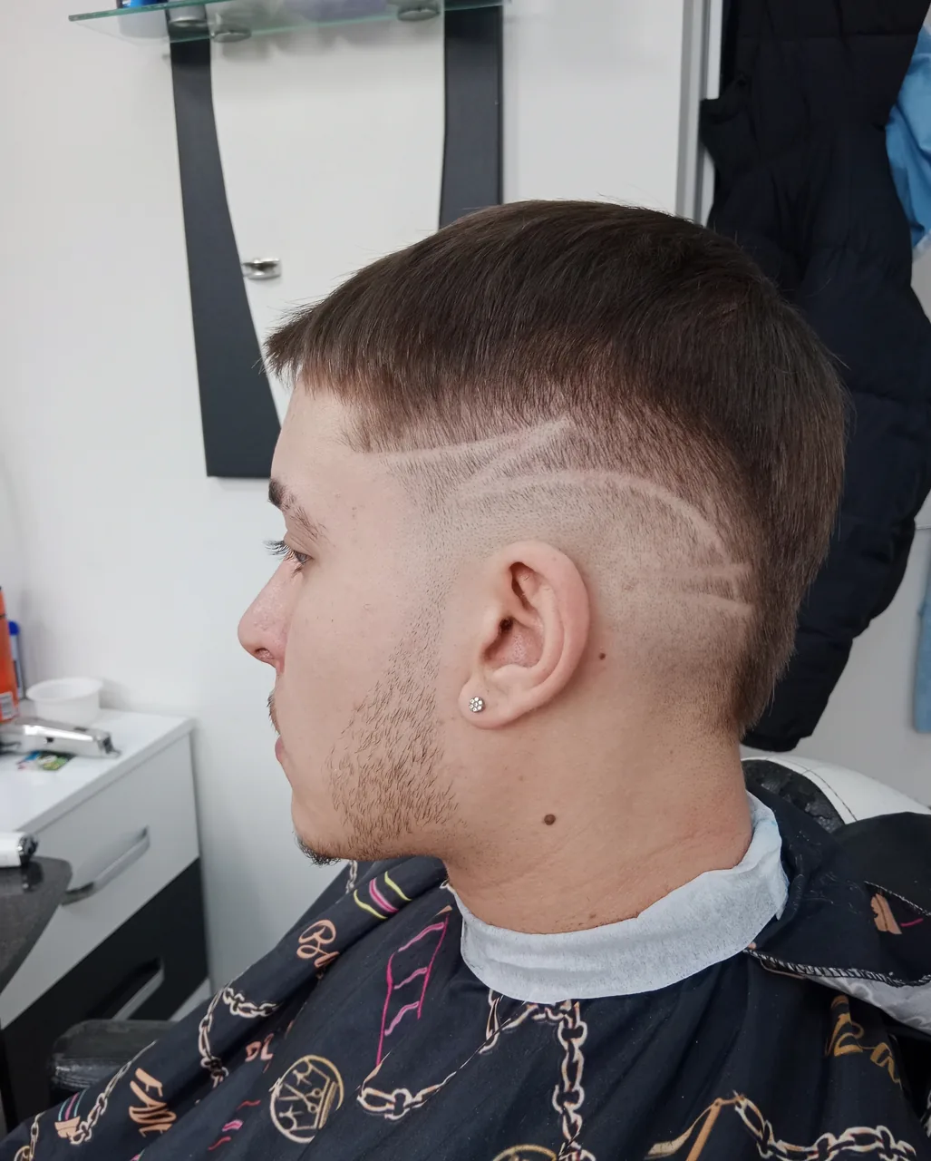 Afro Barber Izmir, Geometric Art